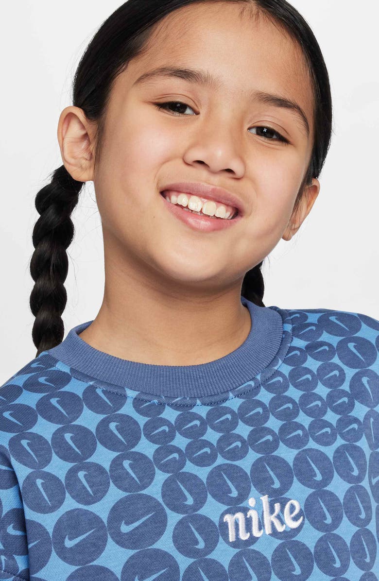 Nike Kids' Sportswear Club Fleece Oversize Crewneck Sweatshirt, Alternate, color, Diffused Blue/ White