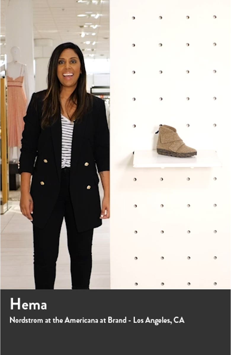 Case Bootie, sales video thumbnail