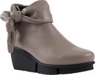 GOOD CHOICE NEW YORK Lavan Wedge Knot Bootie