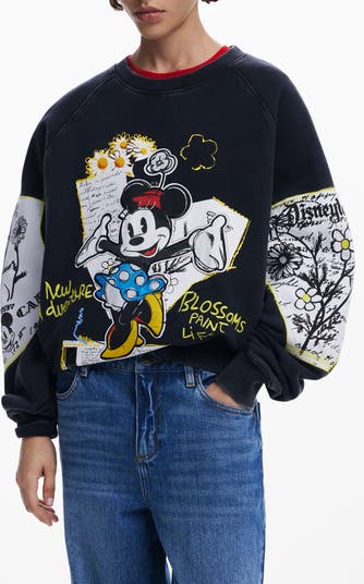 Minnie Mouse Graphic Sweatshirt
