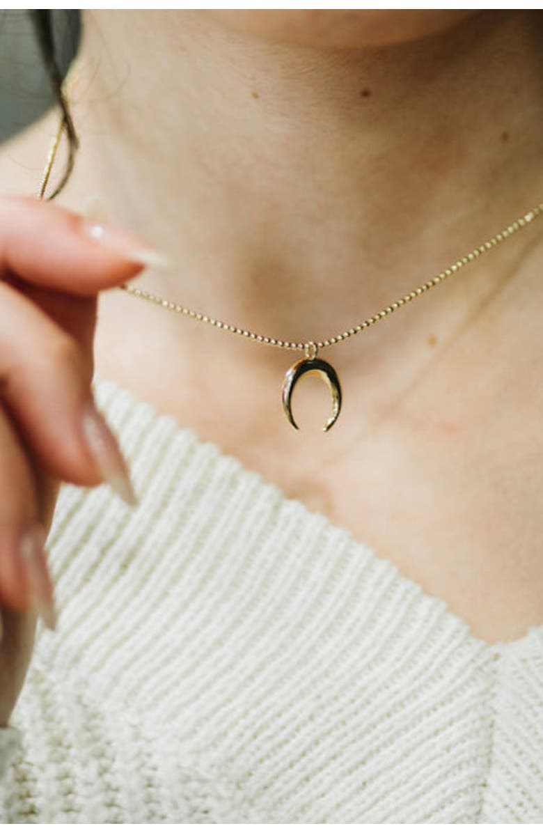 Ivy & Pearl Co. Luna Crescent Necklace, Alternate, color, Gold
