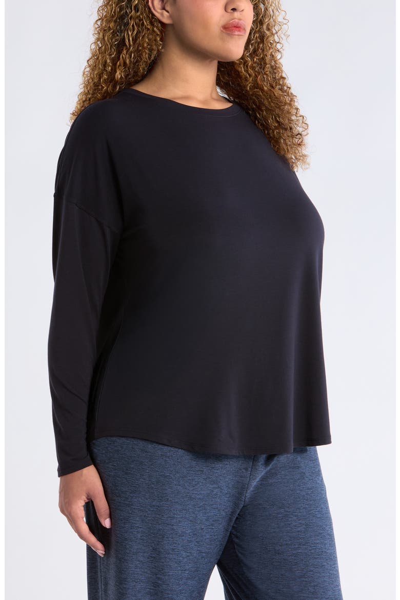 Breathe Long Sleeve Performance T-Shirt, Alternate, color, BLACK