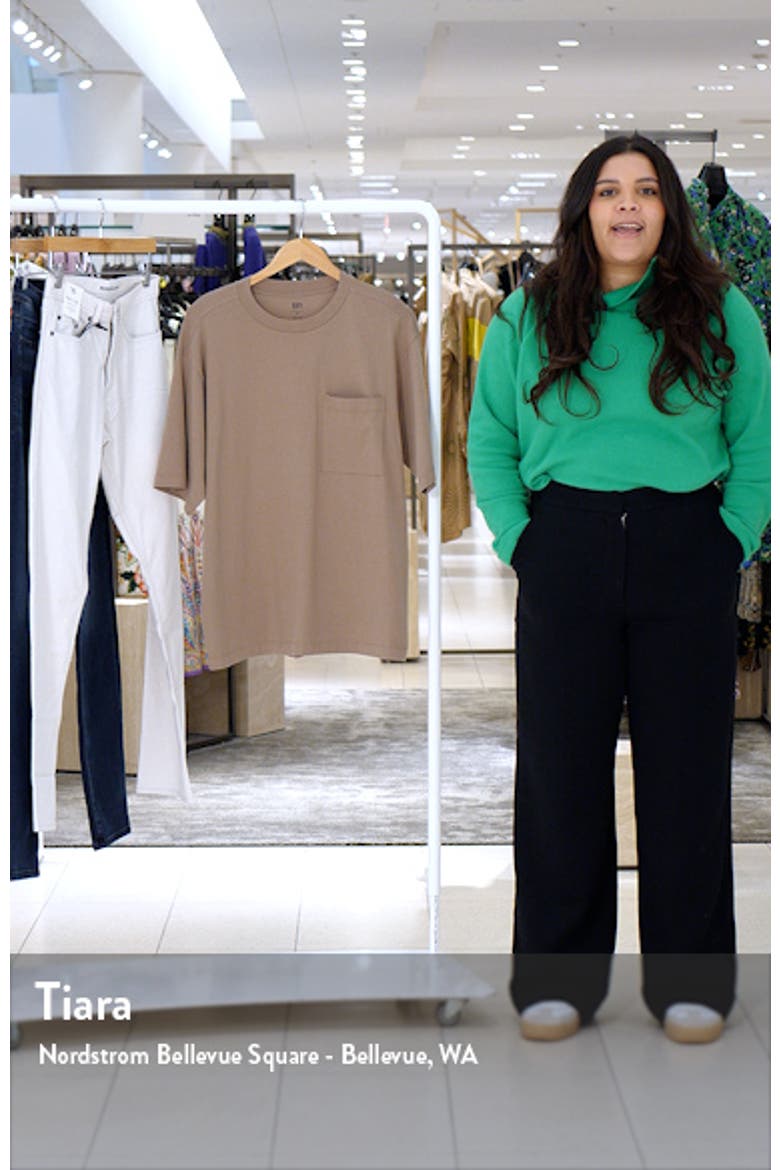 Washed Oversize Pocket T-Shirt video