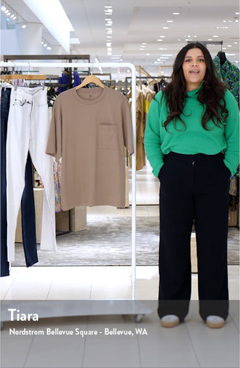 Washed Oversize Pocket T-Shirt, sales video thumbnail