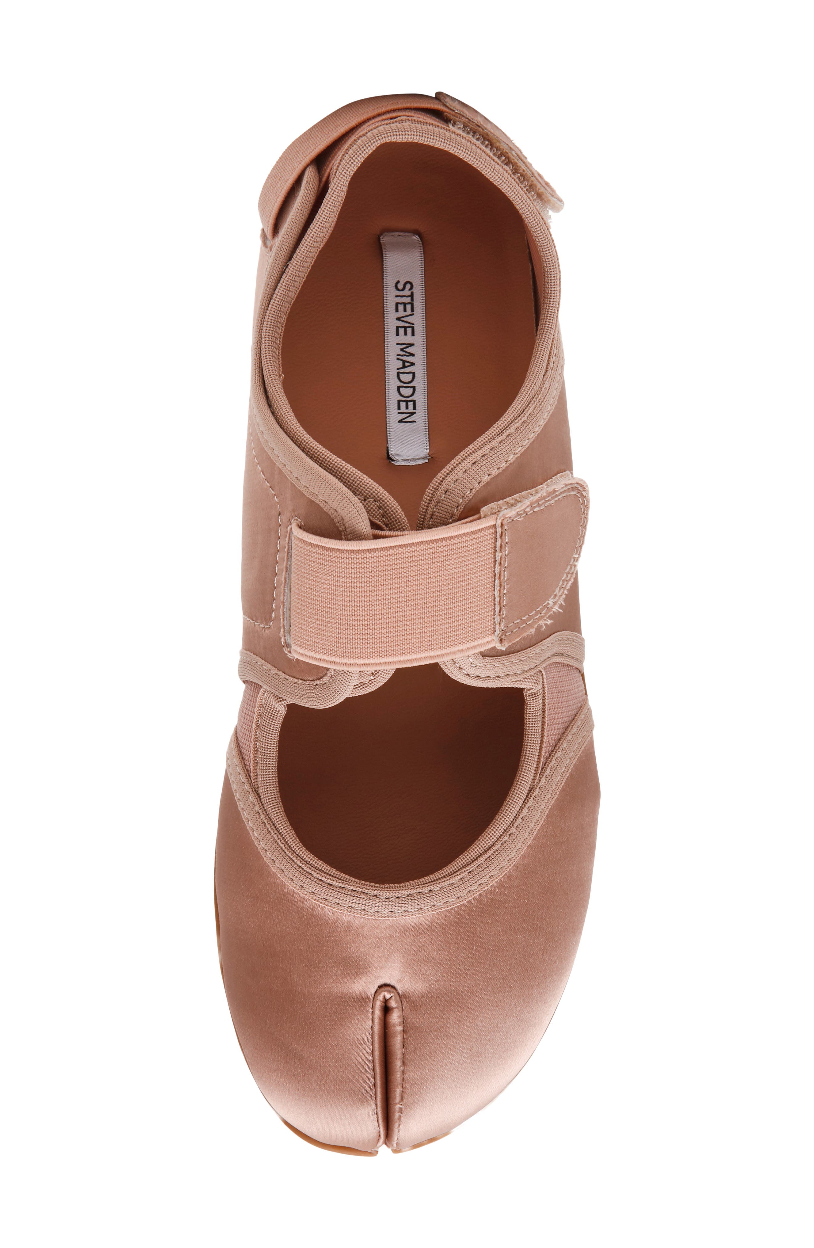 Rapid Mesh Slip-On Sneaker, Alternate, color, BLUSH SATIN