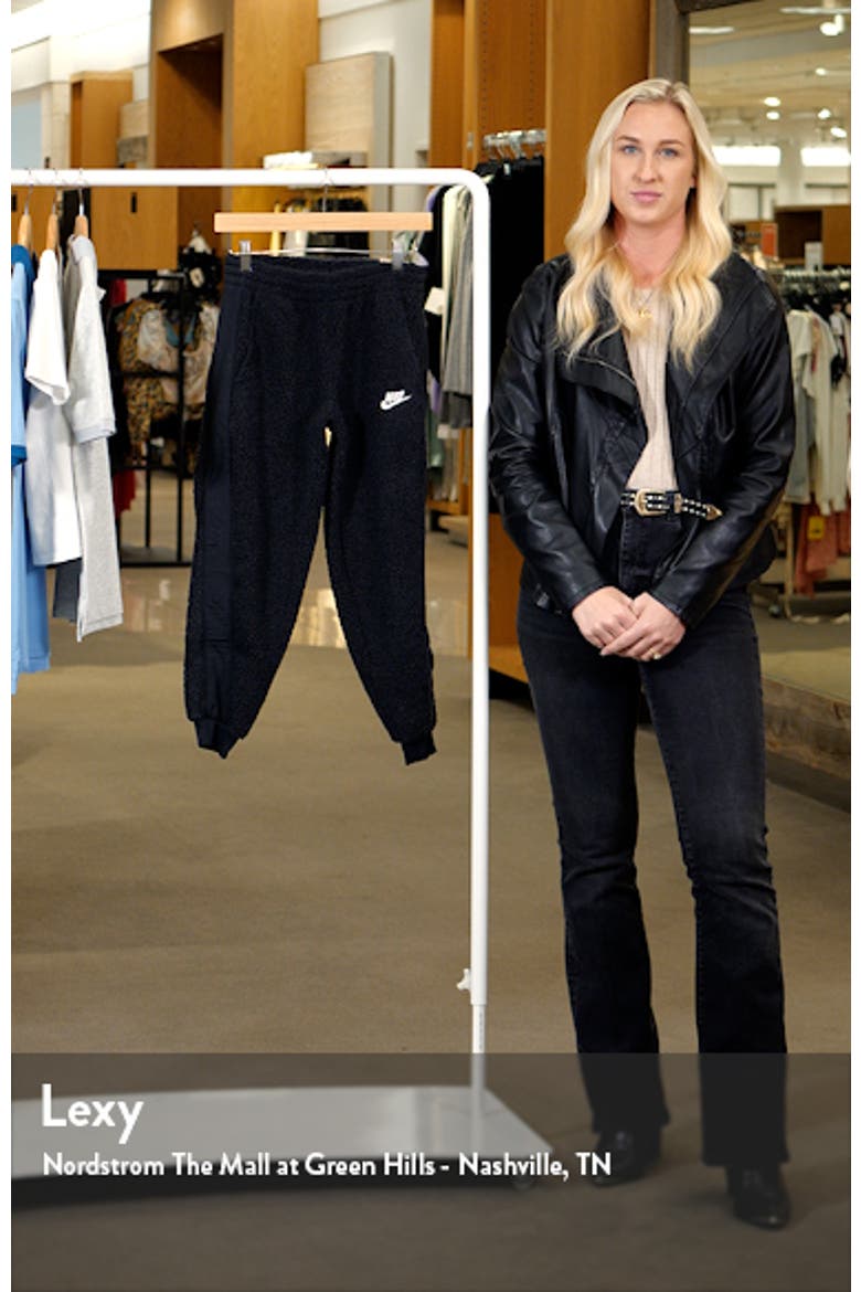 Kids' Club Fleece Joggers video