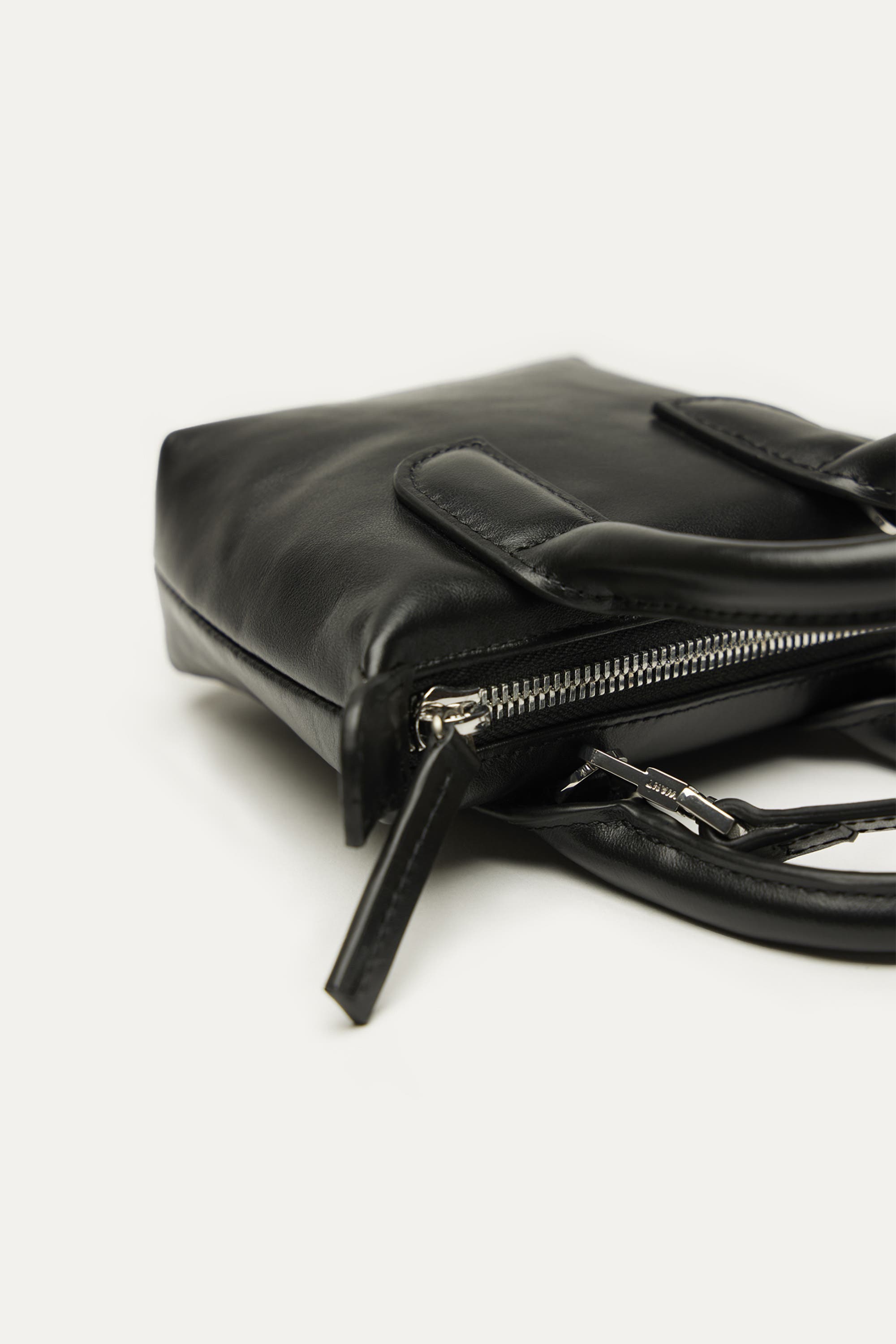 Want Les Essentiels Micro O'Hare Smooth Leather Crossbody Bag, Alternate, color, 