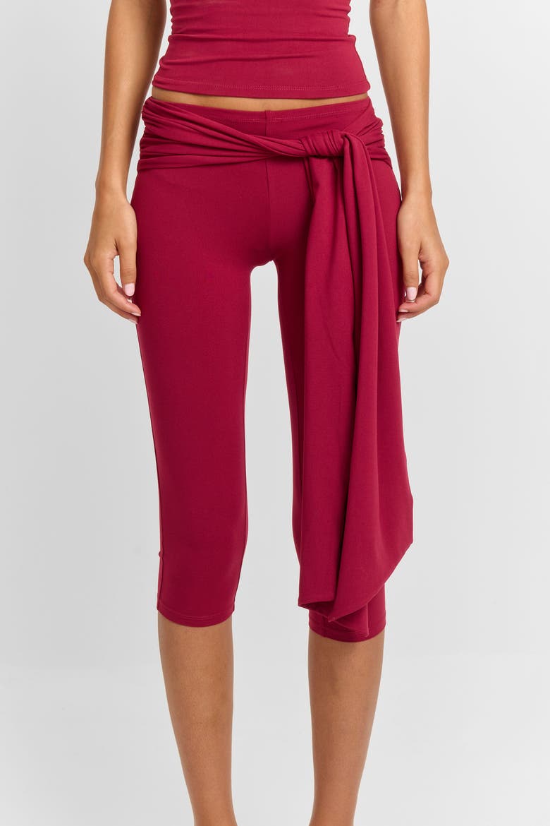 Elvira Capri, Alternate, color, Red