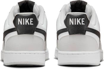 Court Vision Low Sneaker