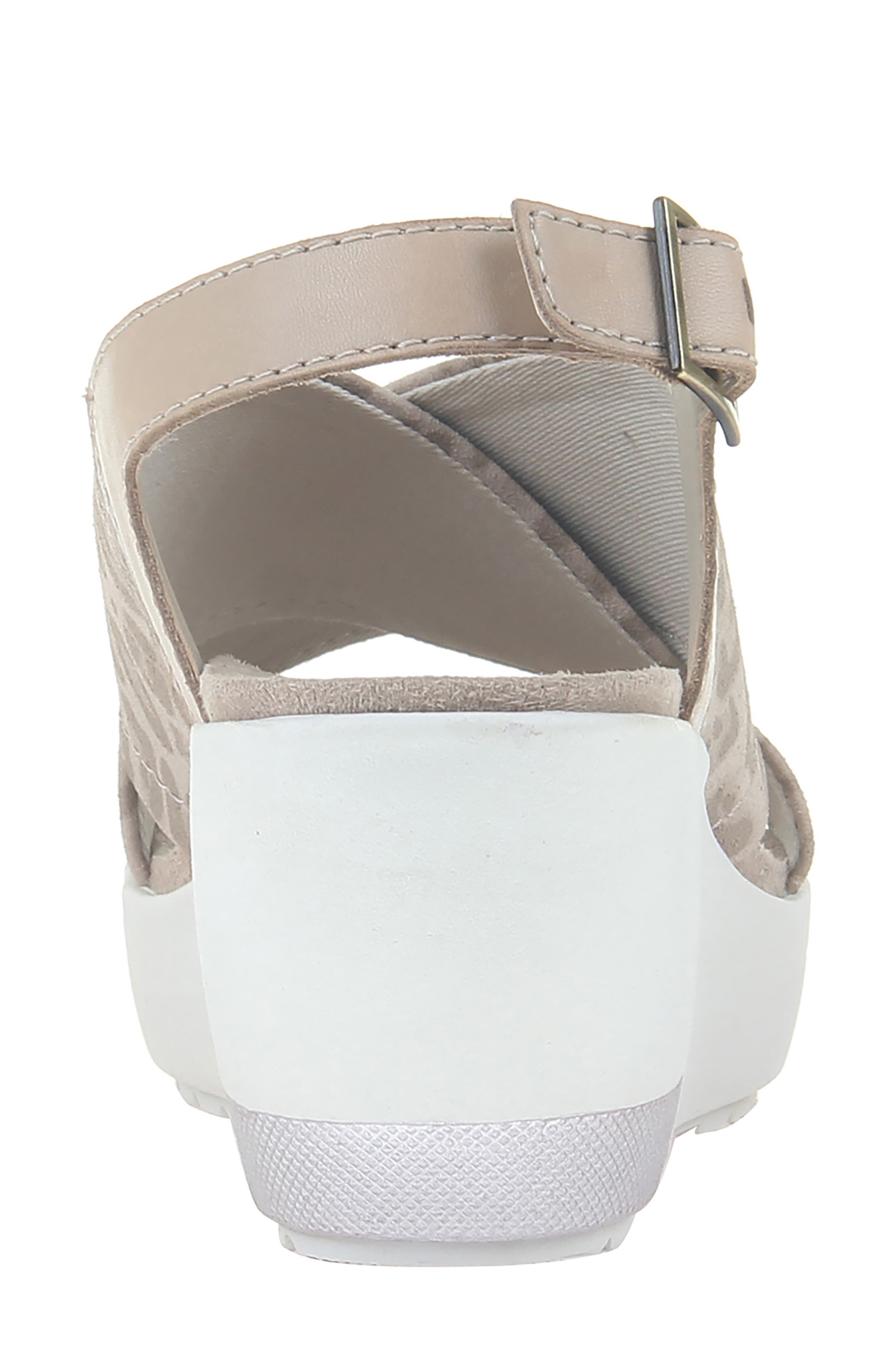 OTBT Yvonne Slingback Wedge Sandal, Alternate, color, 