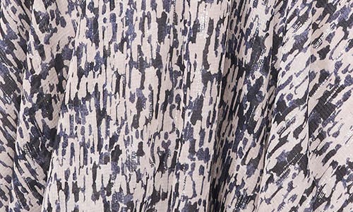 VINCE CAMUTO VINCE CAMUTO PRINTED LONG SLEEVE BELTED DRESS
