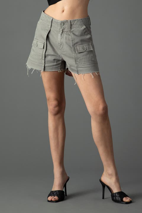 WDIRARA Women's Ripped Raw Hem Cut Out Wide Leg High Waist Casual Denim Shorts With Pockets