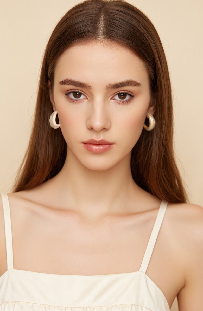 Ettika Smooth Hoop Earrings, Alternate, color, Gold