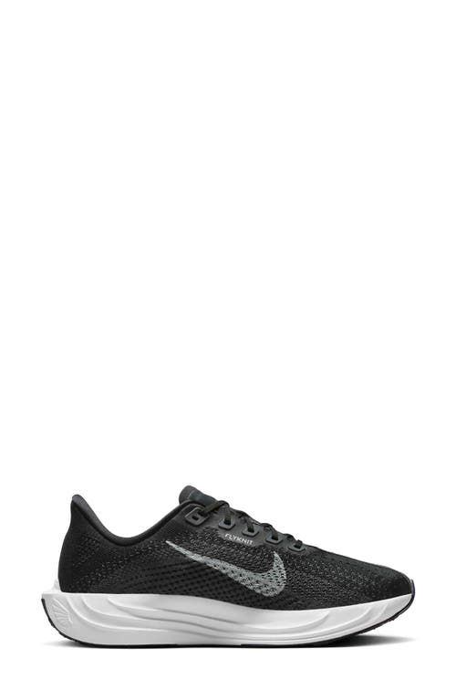 NIKE NIKE PEGASUS PLUS RUNNING SHOE 