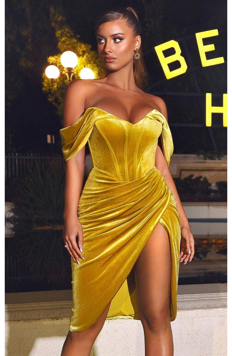 Miss Circle Omaria Velvet Off Shoulder Corset Dress, Alternate, color, Gold
