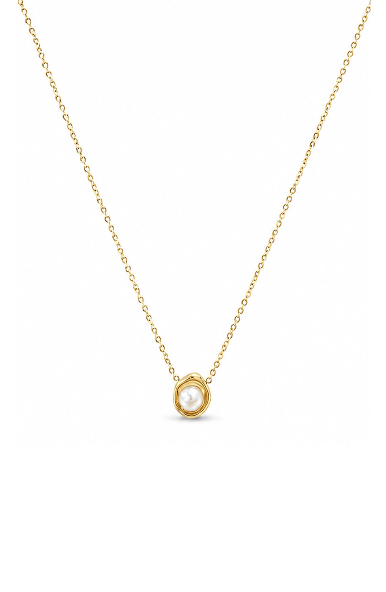 Halo Faux Pearl Pendant Necklace