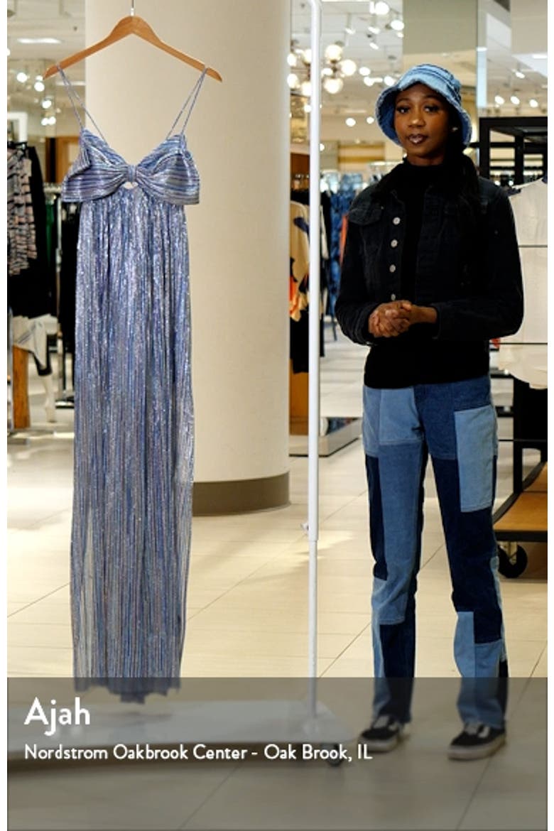 Lakia Gown video