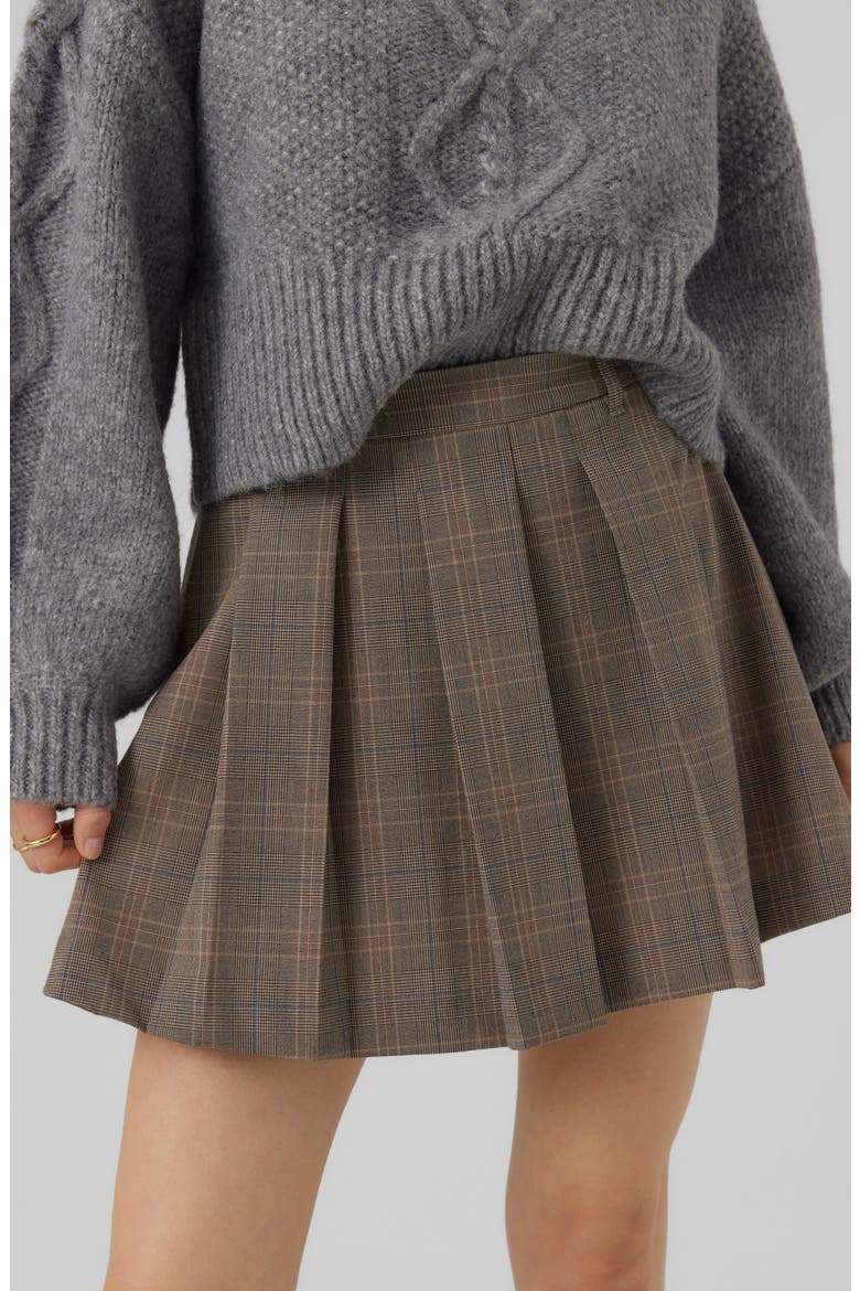 Tracy Check Pleated Miniskirt, Alternate, color, BUNGEE CORD CHECKSCHECK