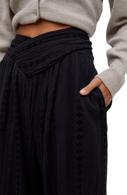 Raffya Farrah Wide Leg Jacquard Trouser In Black