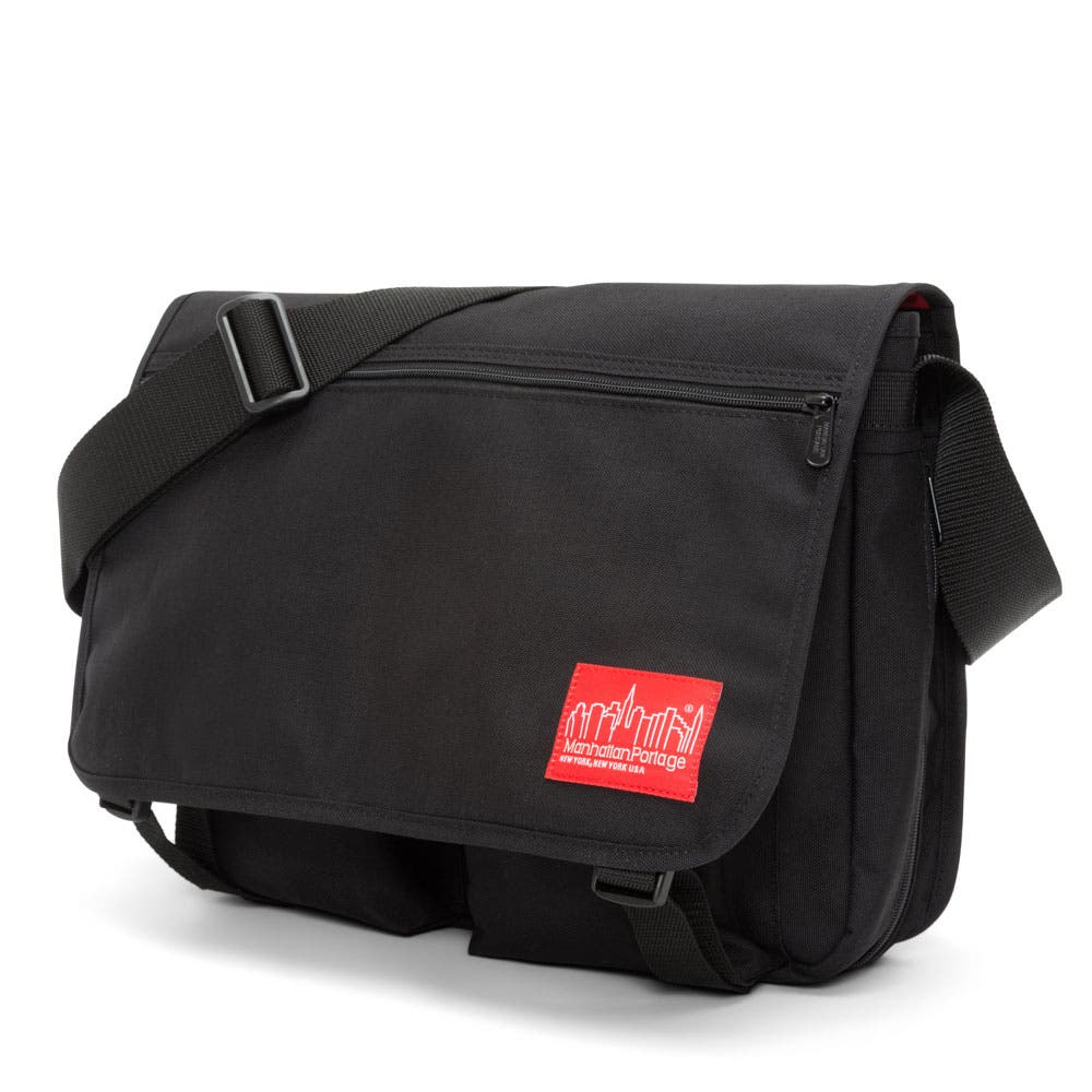 Manhattan Portage Europa Messenger Bag, Alternate, color, Black