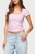 EDIKTED Dolores Scoop Neck T-Shirt