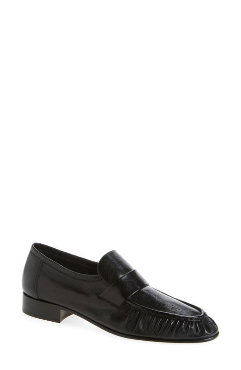 Leather Grained Soft Loafer
