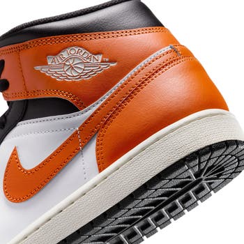 Air Jordan 1 Mid Sneaker