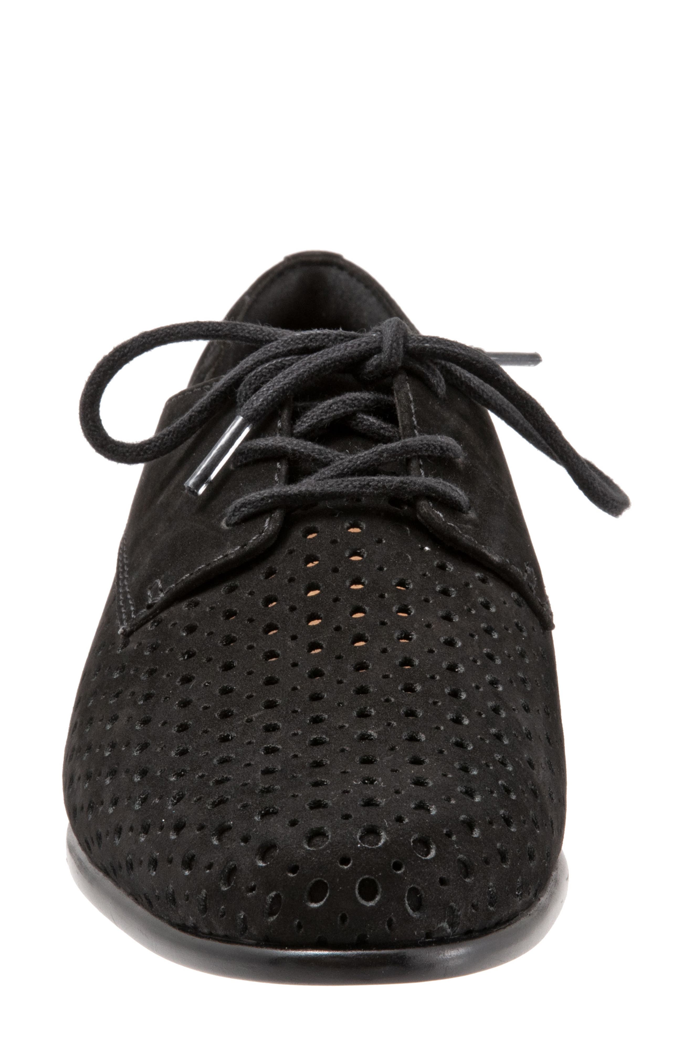 Trotters Lizzie Derby Flat, Alternate, color, 