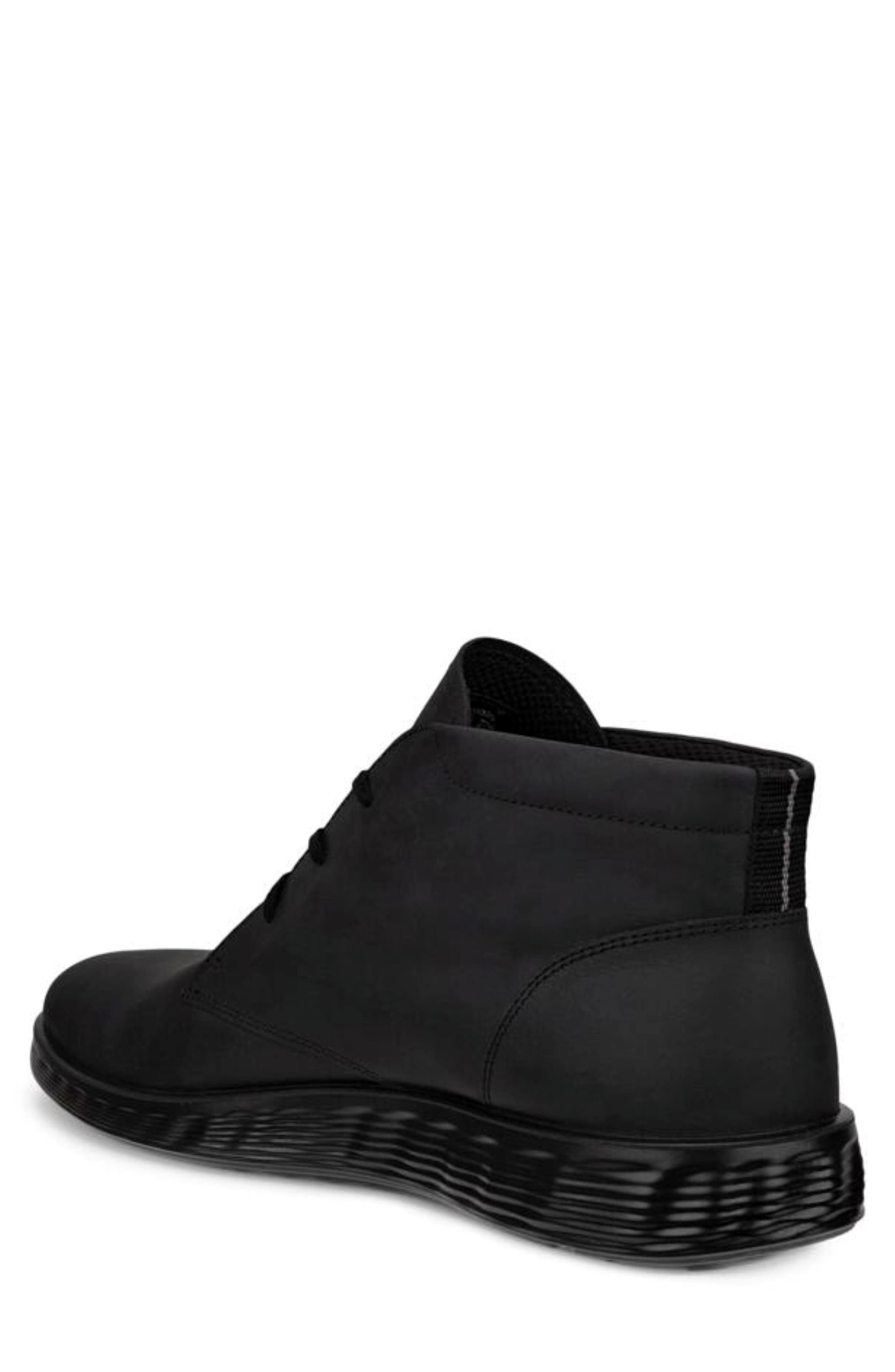 ECCO Lite Hybrid Chukka Boot, Alternate, color, Black
