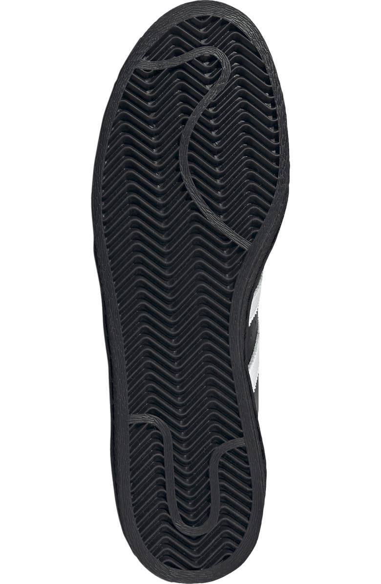 adidas Superstar
82 Low Top Sneaker, Alternate, color,