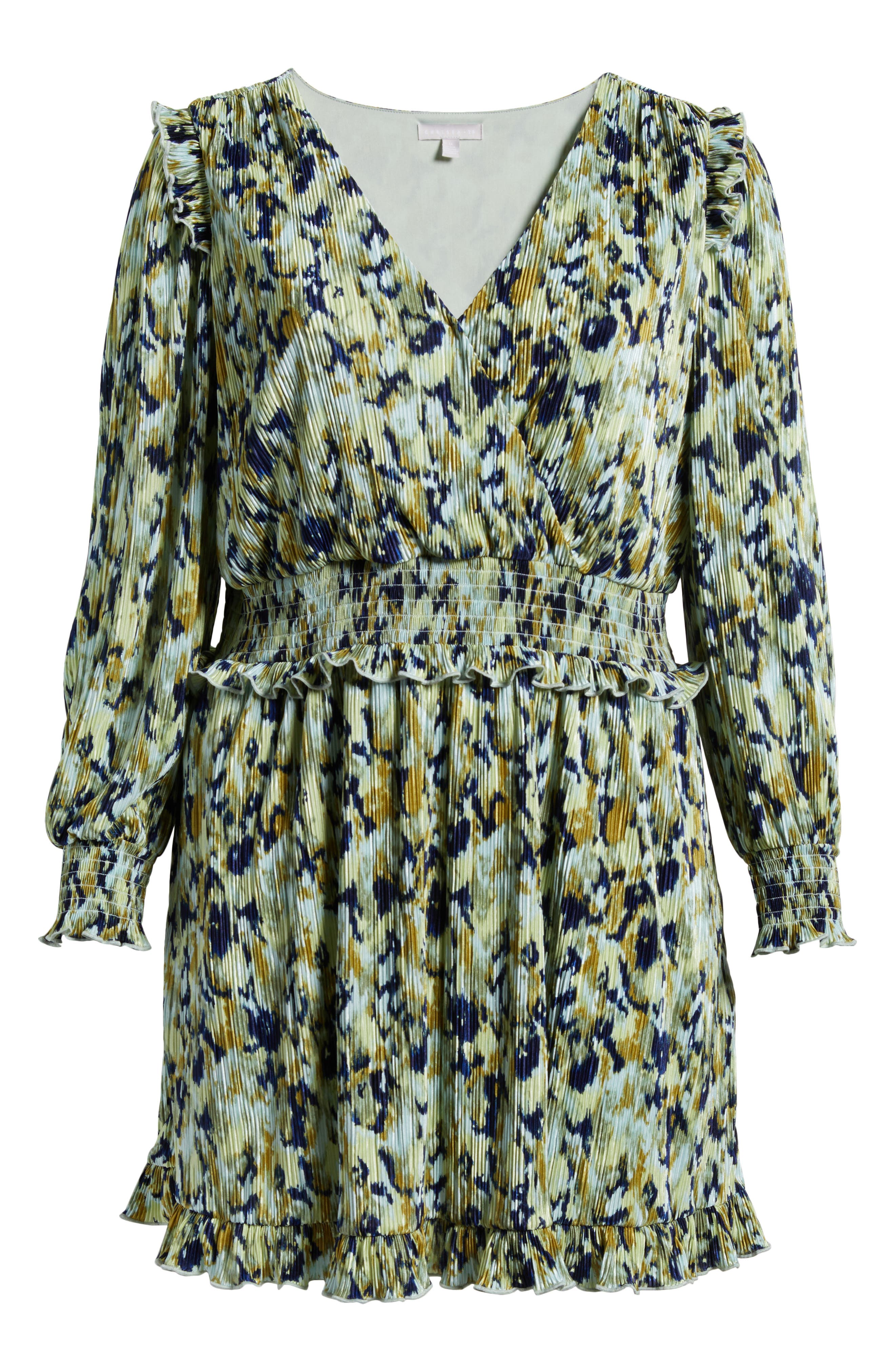 Floral Long Sleeve Plissé Dress