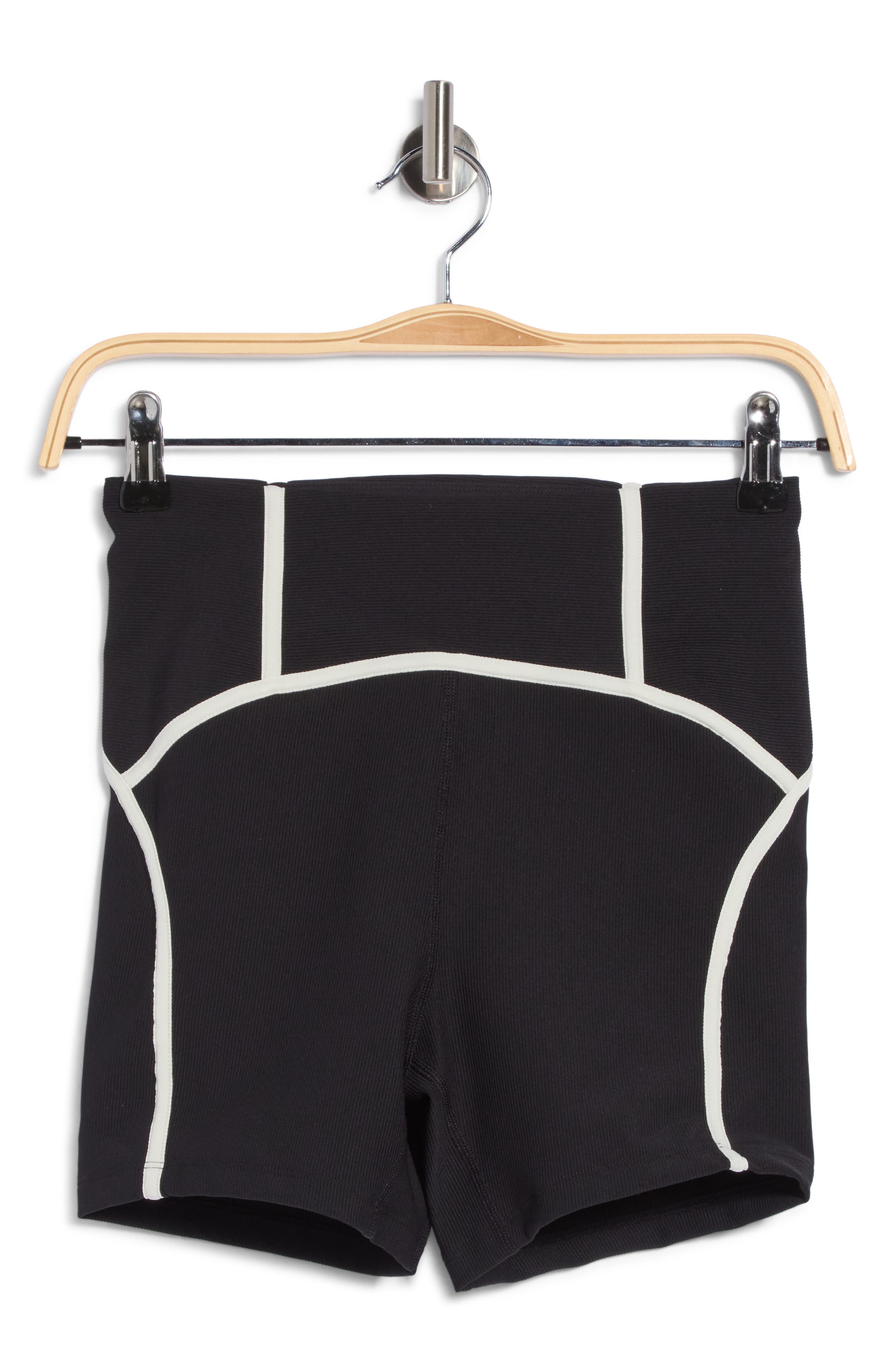 selected BLACK/CREAM