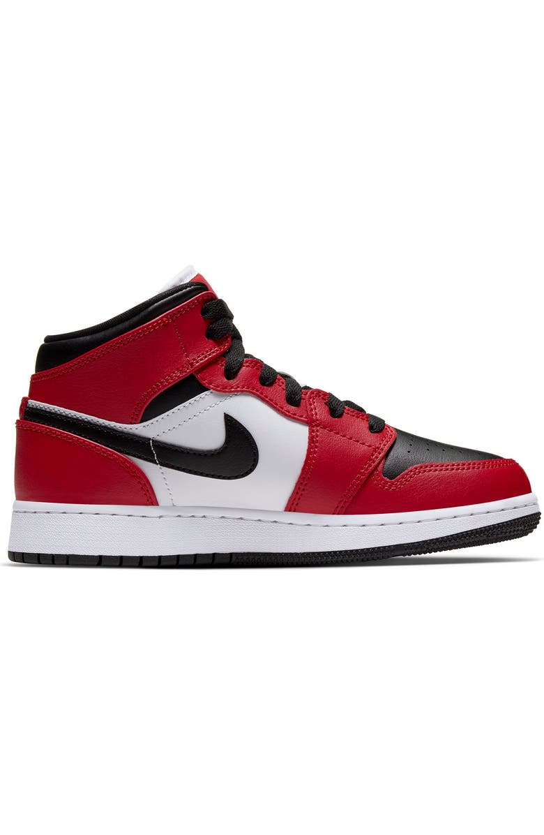 Jordan Air Jordan 1 Mid Sneaker, Alternate, color,