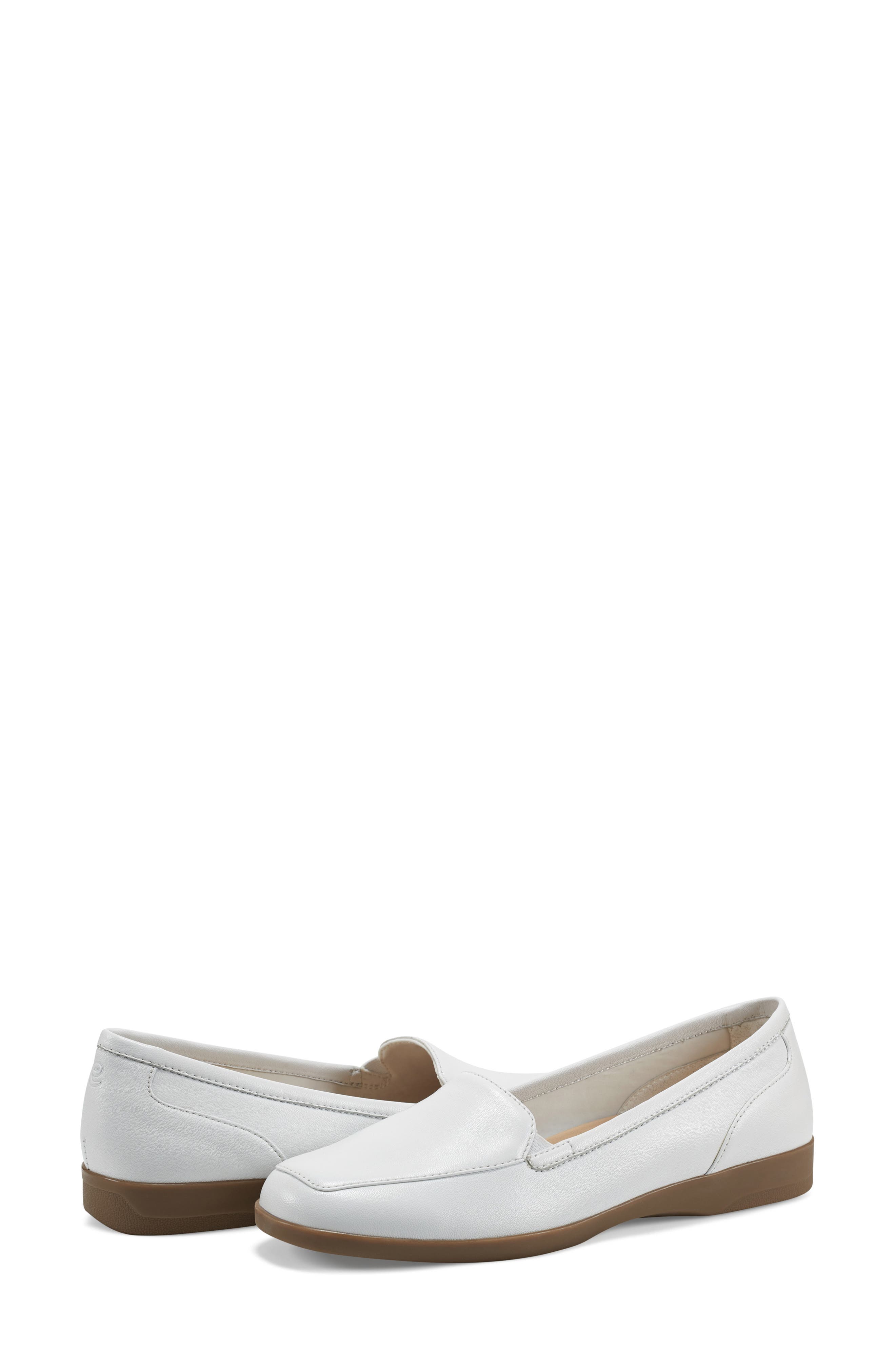 Easy Spirit Devitt Flat, Alternate, color, White