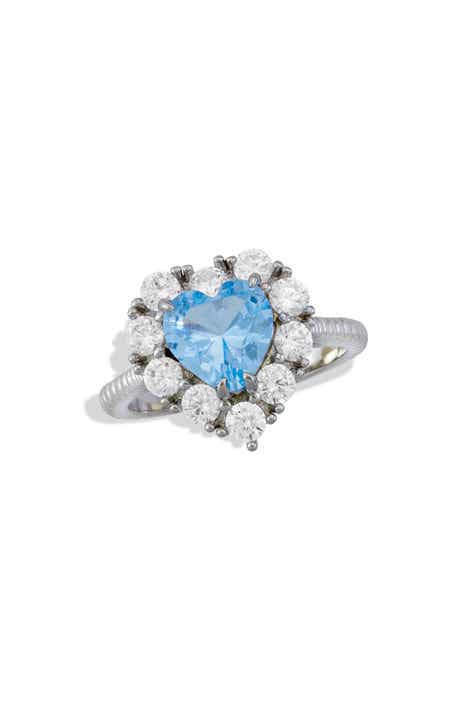 SAVVY CIE JEWELS Bold Heart CZ Statement Ring
