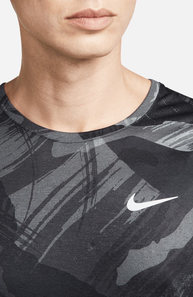 Nike Men's Dri-FIT Miler Camouflage Running T-Shirt, Alternate, color, 