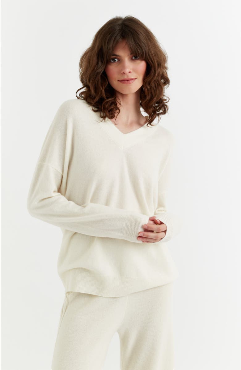 Chinti & Parker Pure Cashmere Relaxed V-Neck Sweater, Alternate, color, Cream
