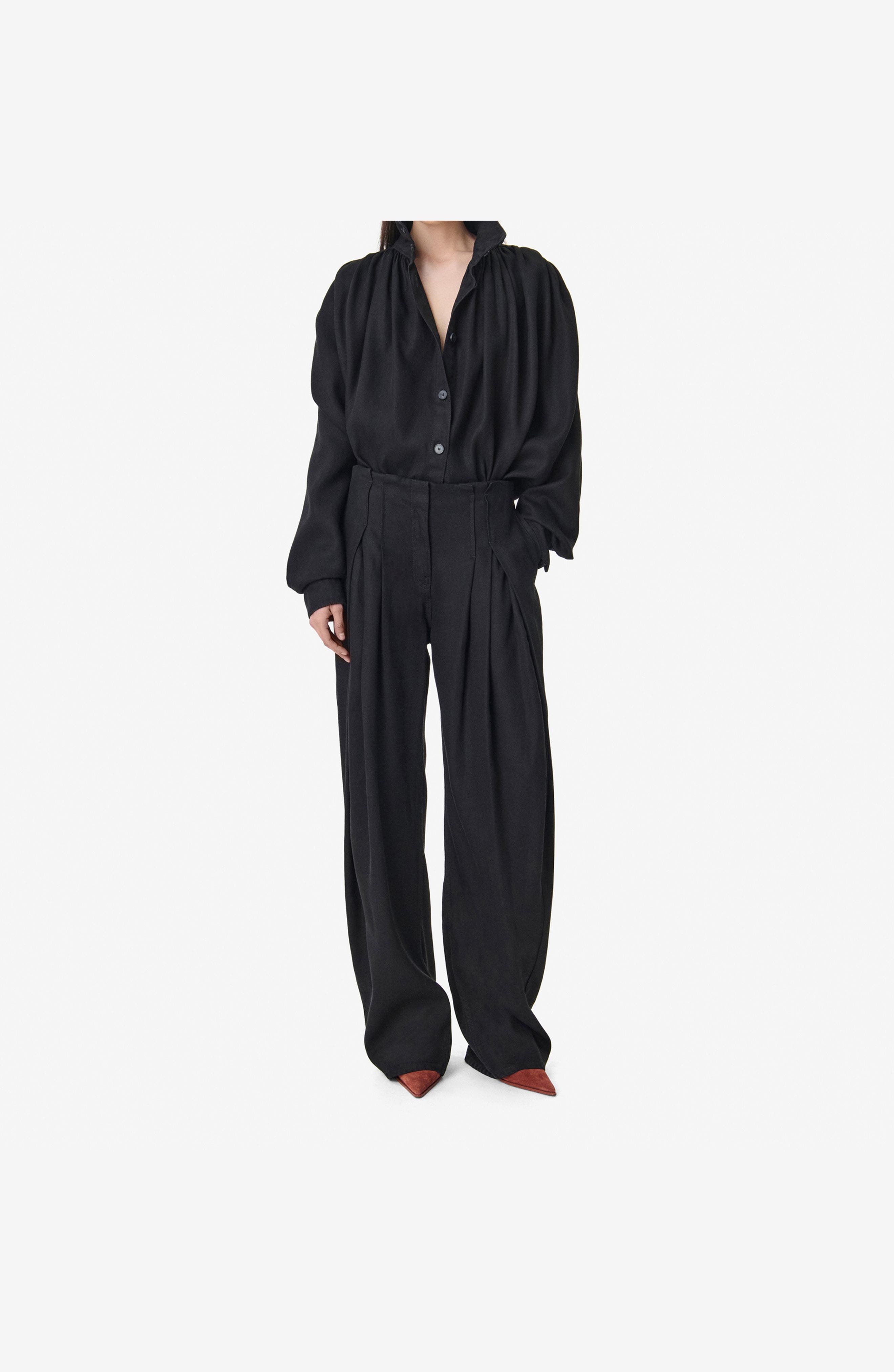 selected RINSED BLACK