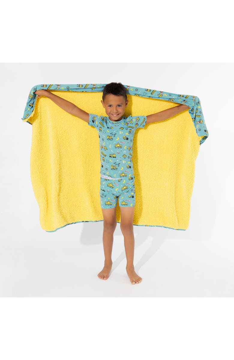 Bellabu Bear Minions Banana Kids 2-Piece Short Sleeve & Shorts Pajama Set, Alternate, color, 