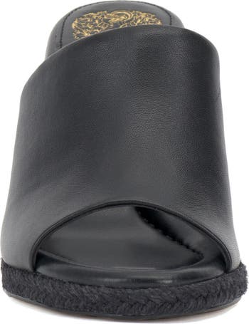 Fayla Wedge Sandal