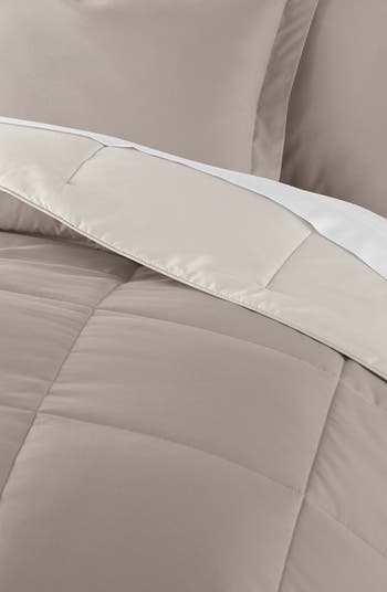 Premium Down Alternative Reversible Comforter Set
