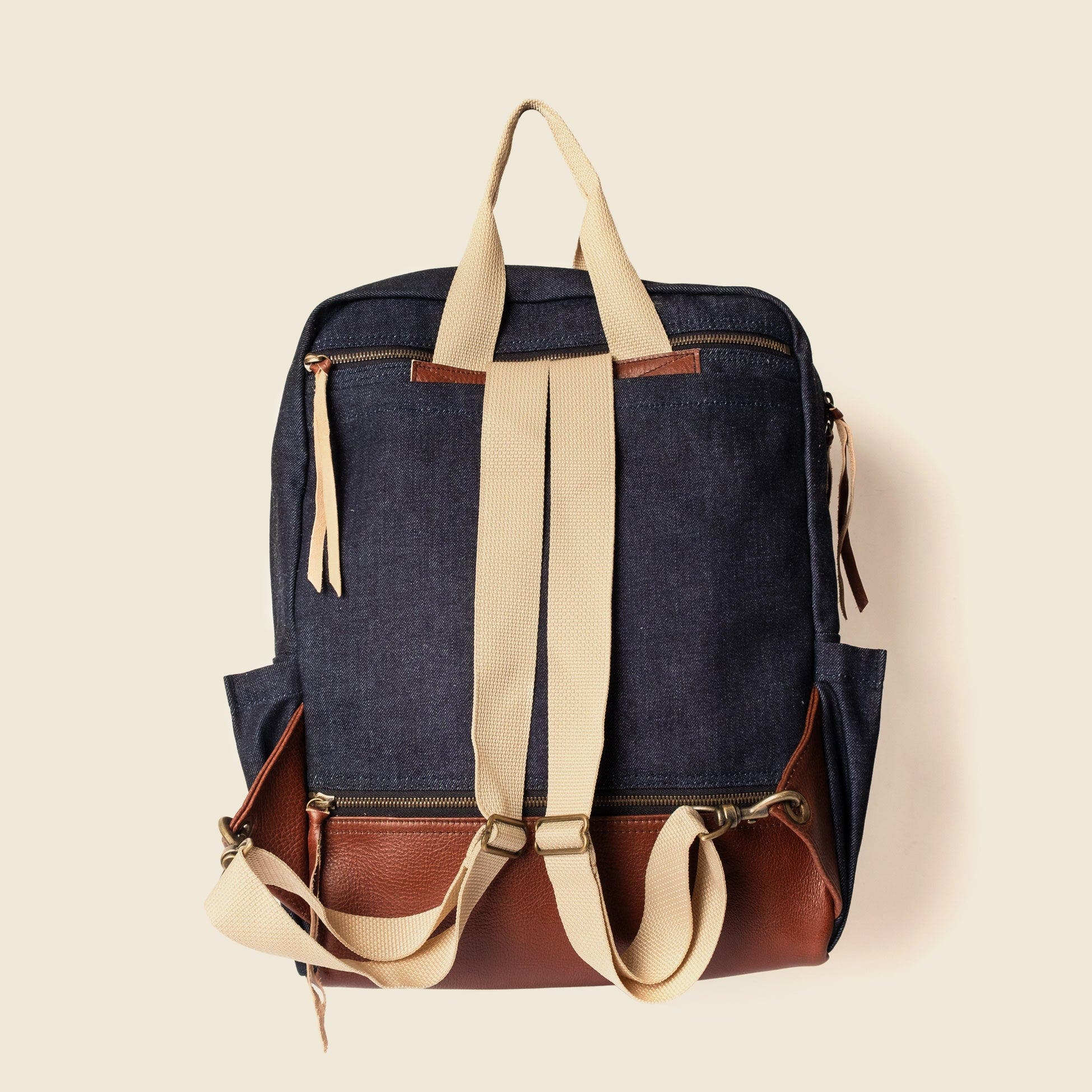 Casupo Travel and Diaper Backpack, Alternate, color, Dark Denim