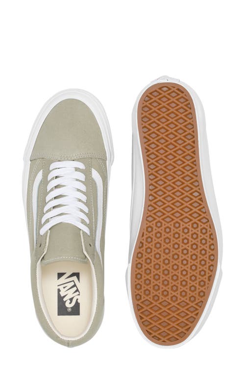 Vans Old Skool Low Top Sneaker In Green