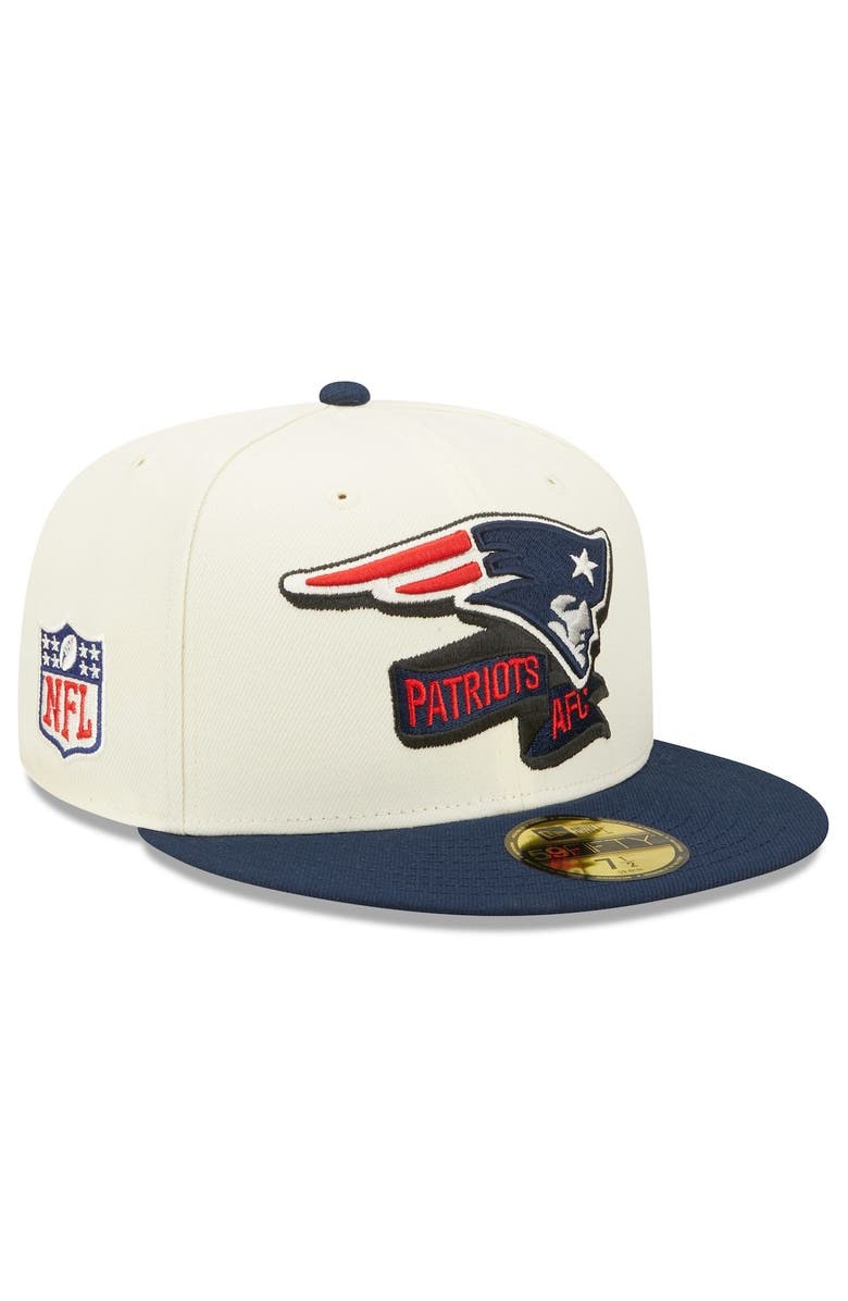 New Era Men's New Era Cream/Navy New England Patriots 2022 Sideline 59FIFTY Fitted Hat, Main, color, 