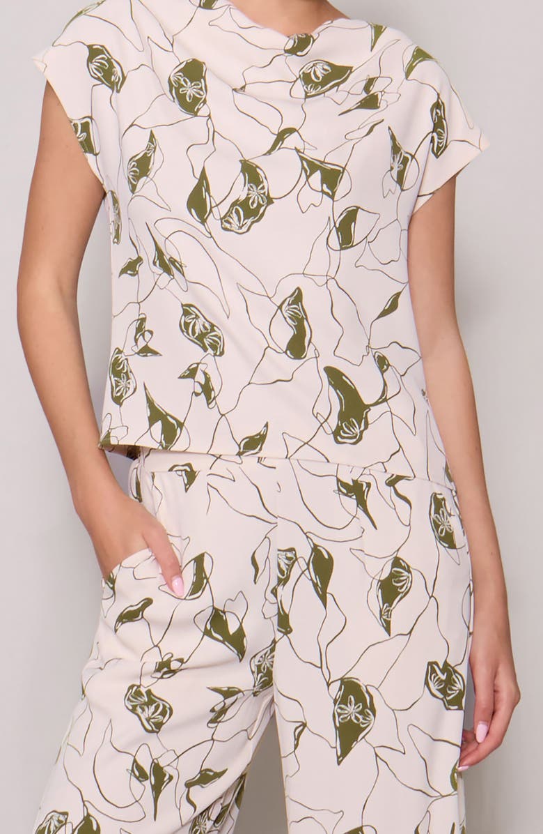 MELLODAY Luxe Crepe Short Sleeve Top, Alternate, color, Bone Olive Abstract