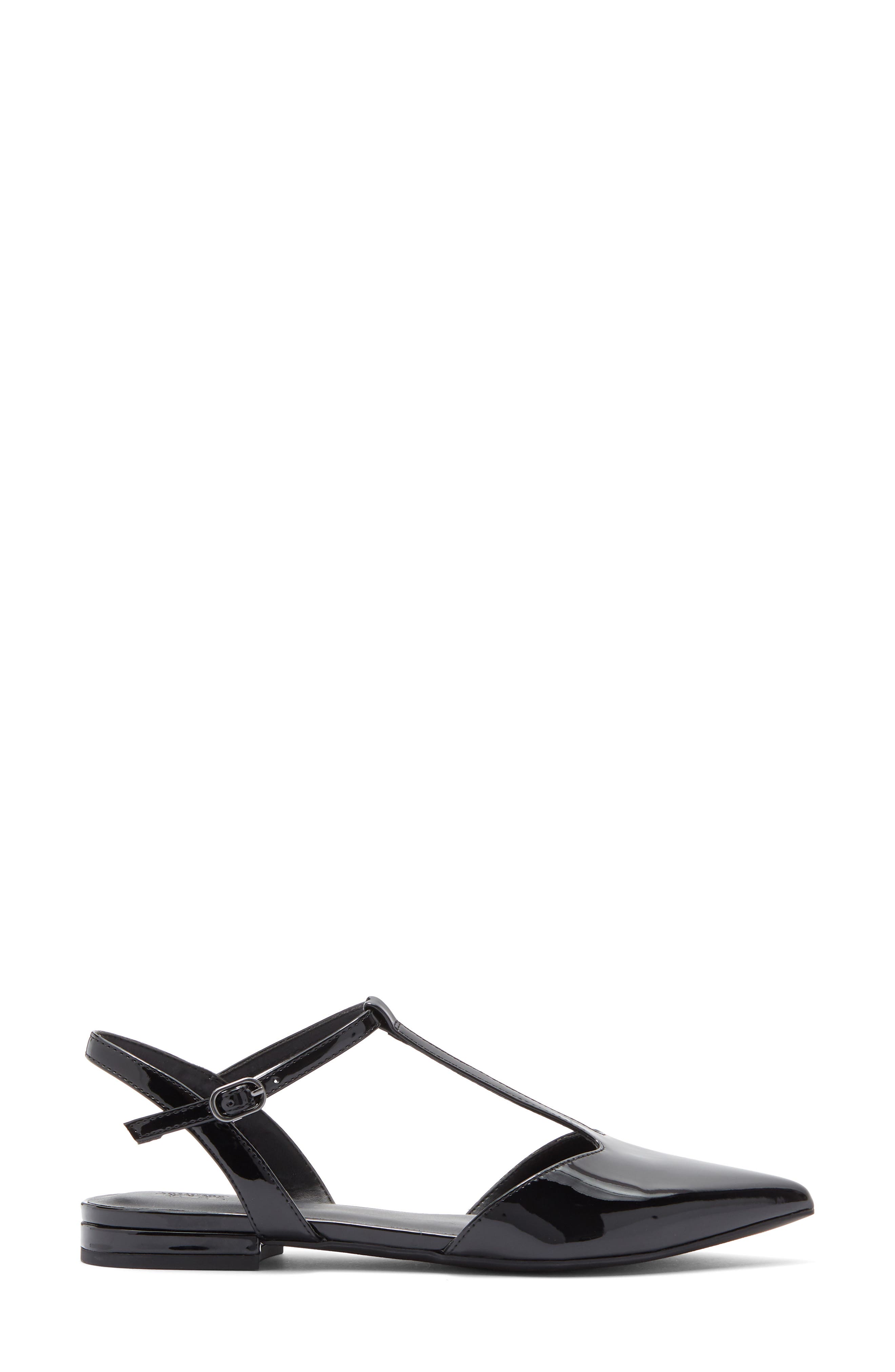 NORDSTROM RACK Beverly Pointed Toe Flat, Alternate, color, Black