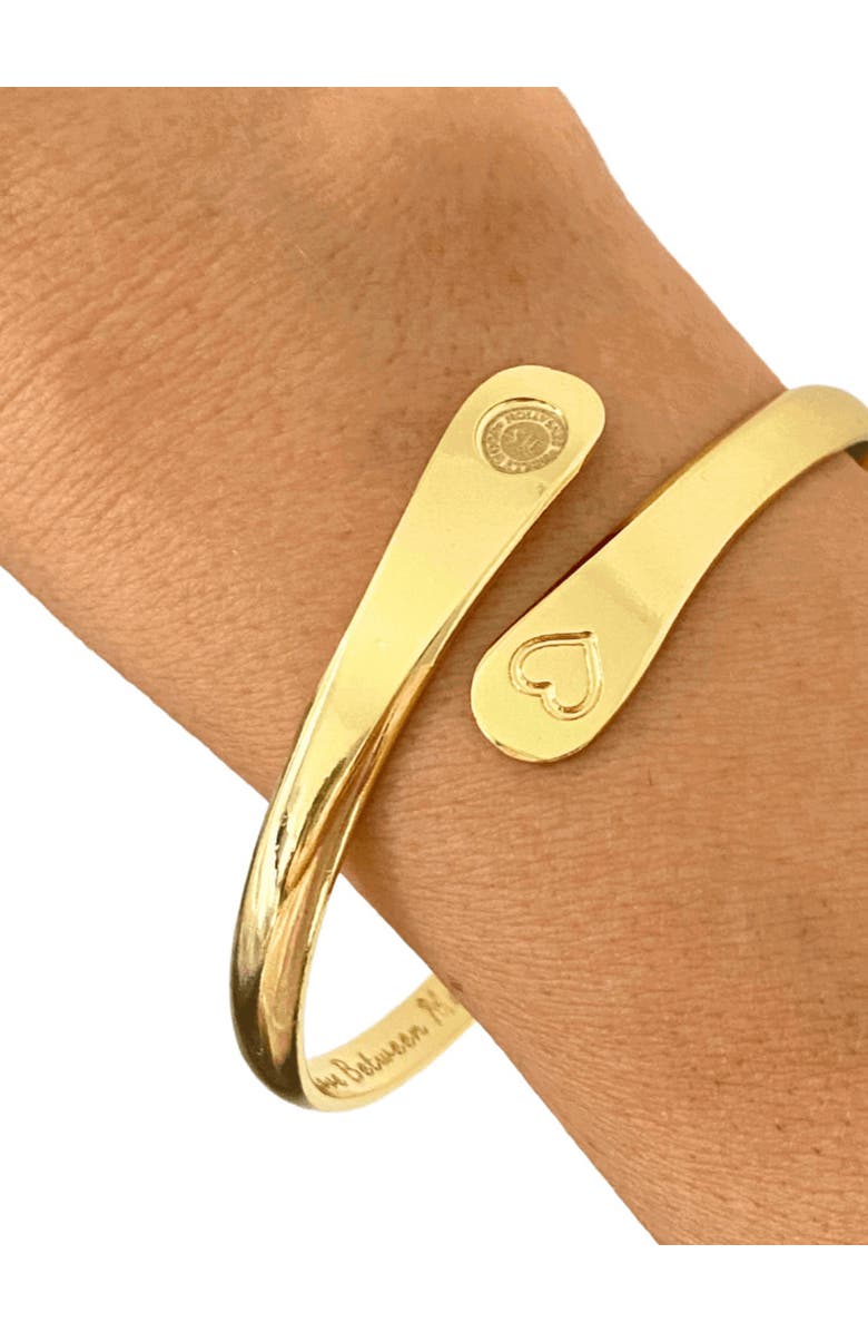 DLORIA Mother Daughter Bracelet Engraved The Love Between Mother and Daughter Knows No Distance, Alternate, color,