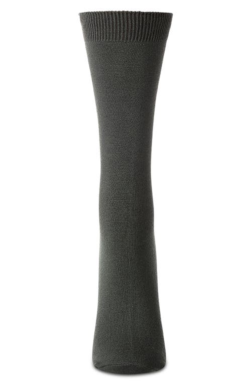 Memoi Seamless Crew Socks In Green
