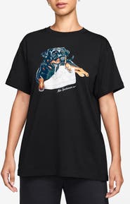 Nike Sportswear Graphic Boyfriend T-Shirt