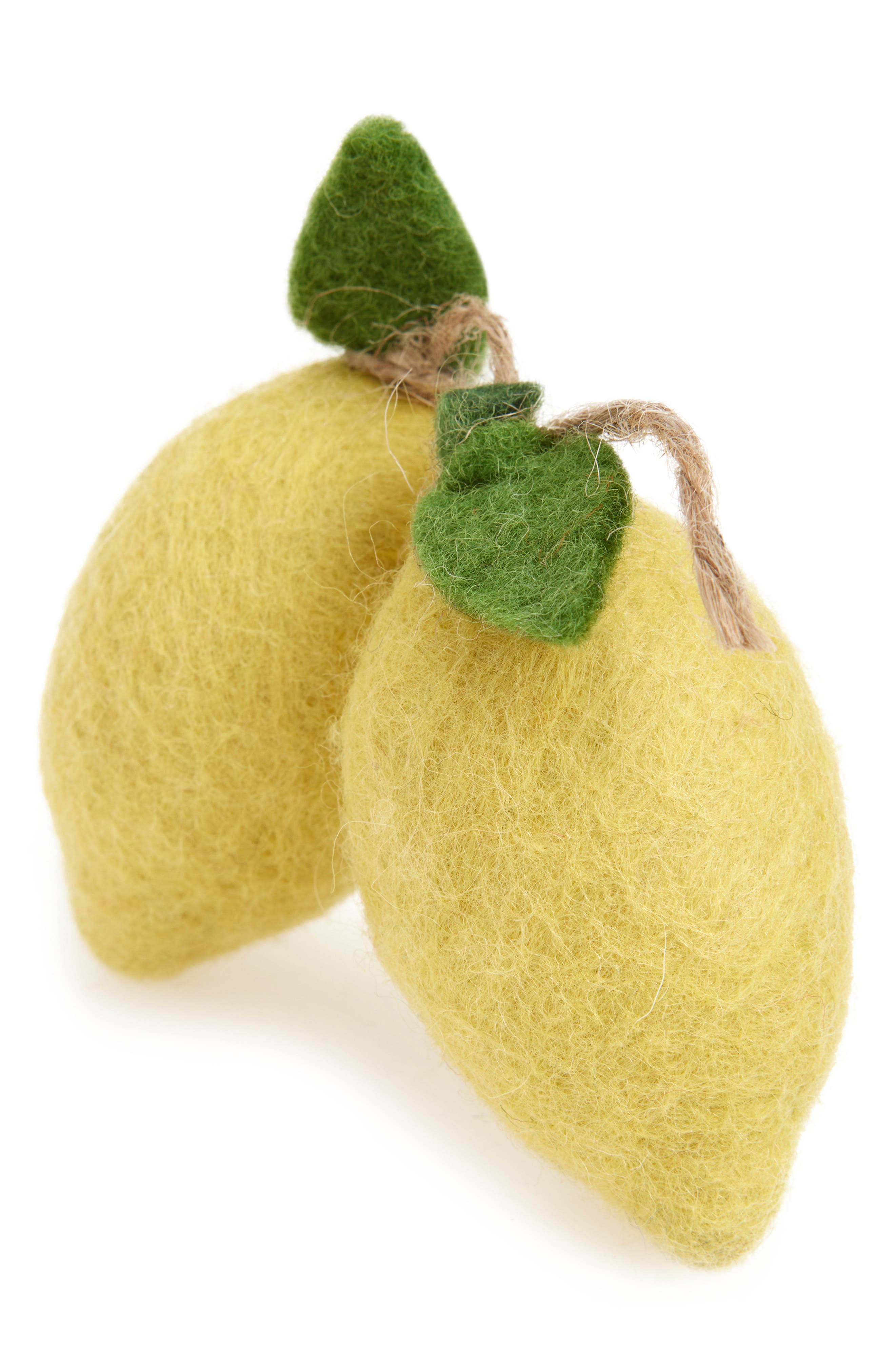 MODERNBEAST Set of 2 Felted Wool Lemon Pet Toys in Yellow 